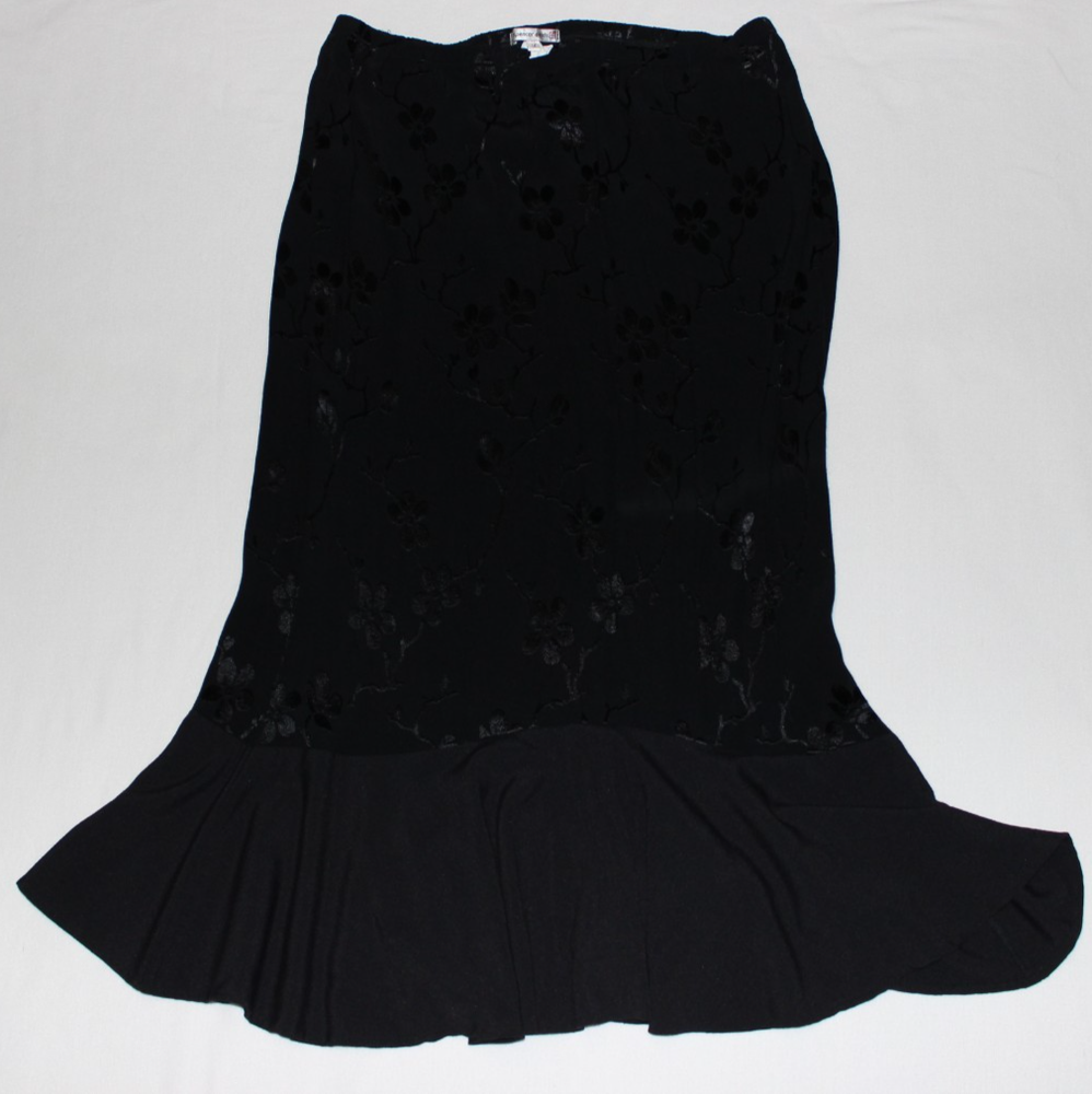 Spencer Alexis Black Floral Ornament Skirt Women’s Size 1X Elastic Waist