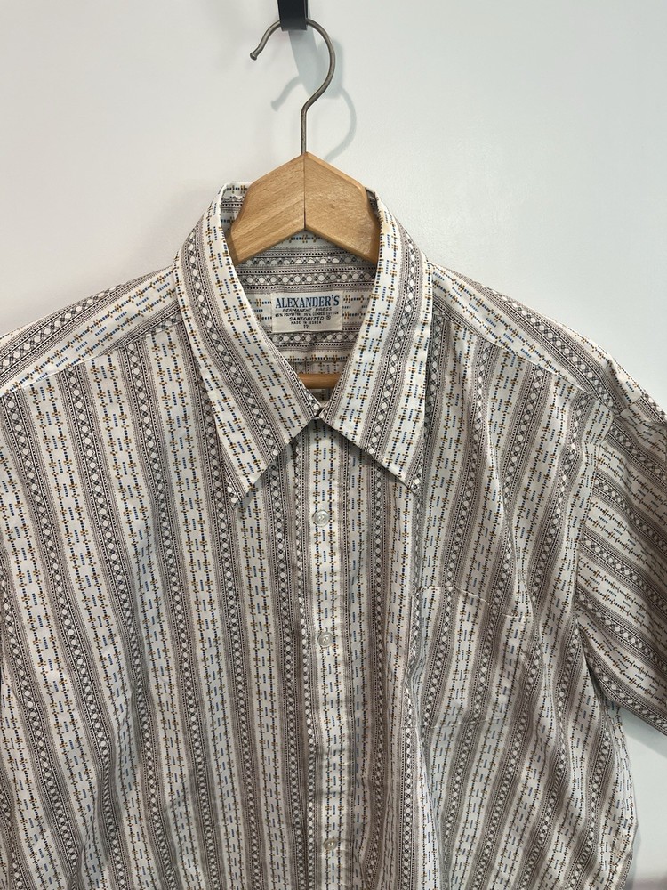 Vintage 60s/70s collar short Sleeve Button up- Size 17 Collar 65%Poly 35%Cotton