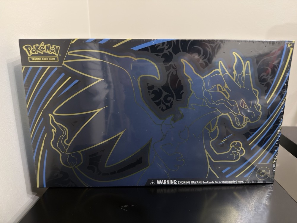 Pokémon TCG Mega Charizard x EX Ultra-Premium Collection - SEALED
