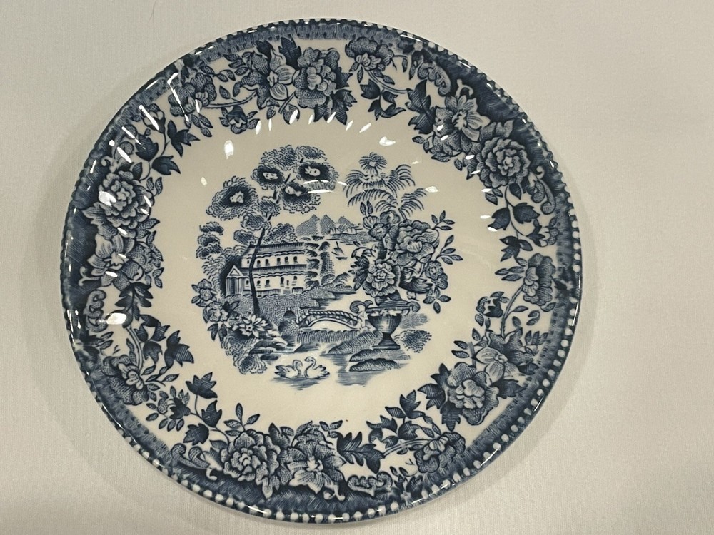 Churchill Royal Wessex Queens England Tonquin Blue Expresso Cup Saucers