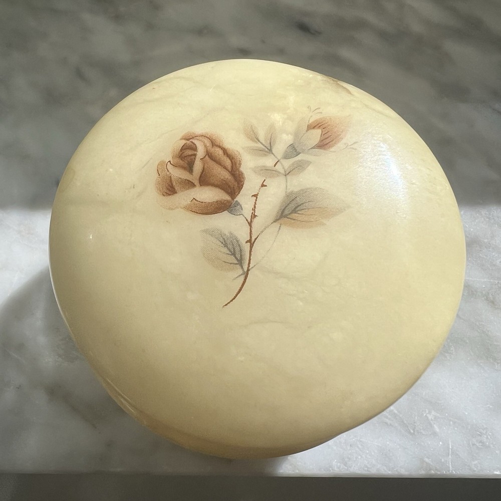 Vintage Genuine Alabaster Hand Carved Italy Trinket Box Floral Hinged Lid