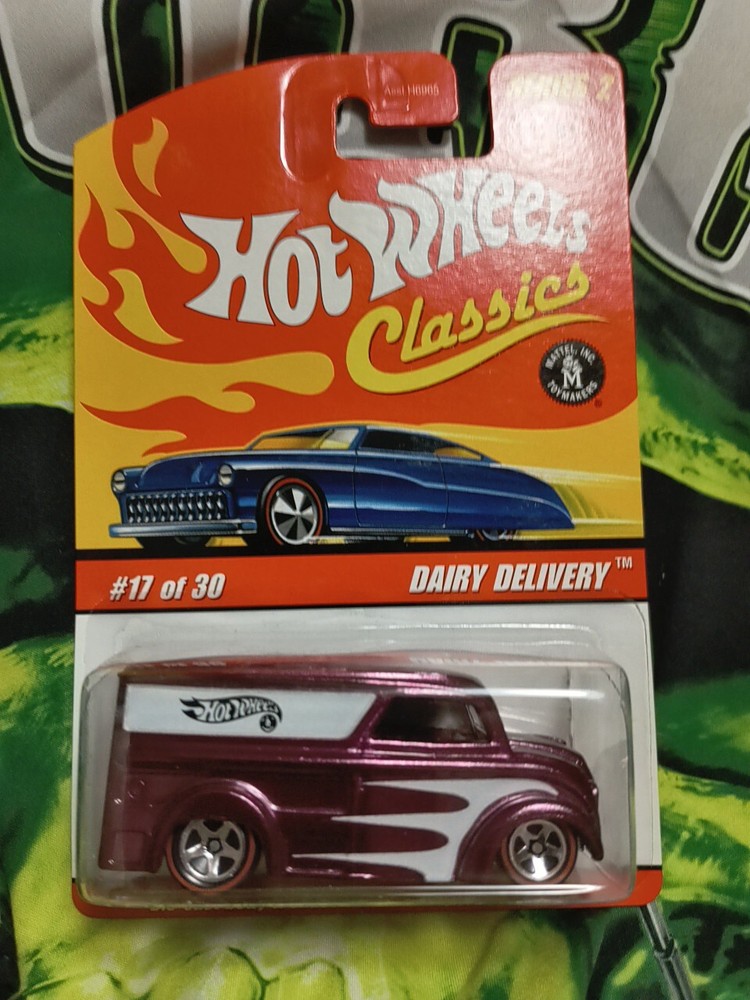 2005 Vintage Hot 🔥Wheels/ CLASSICS Series 2 {Dairy Delivery In Purple } #17/30