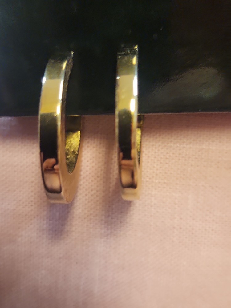 Pretty Vintage Pair Of Avon Clip-On Hoop Earrings Goldtone Nice