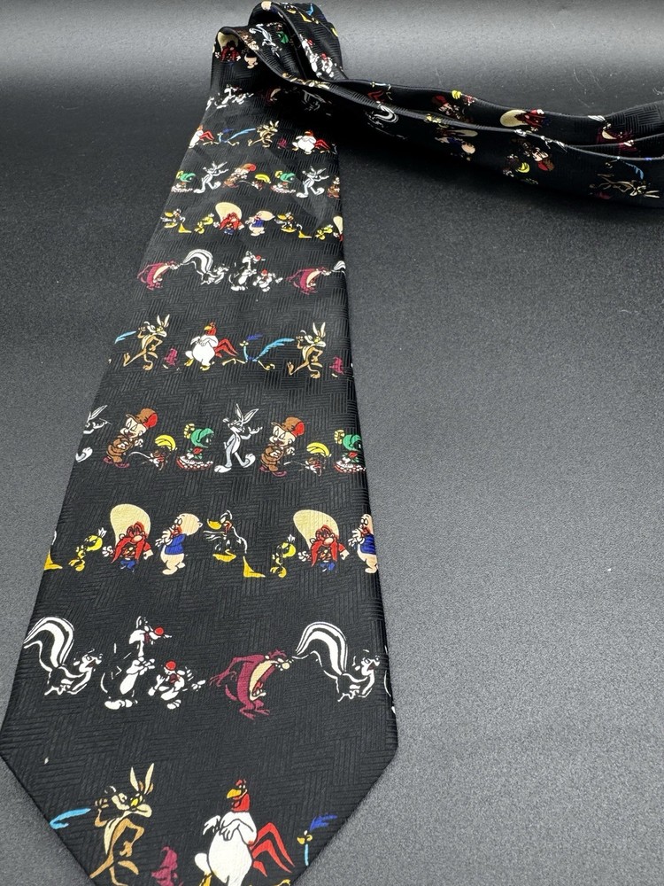 Vintage 1997 Looney Tunes Mania Character Tie Bugs Bunny Marvin Martian Daffy