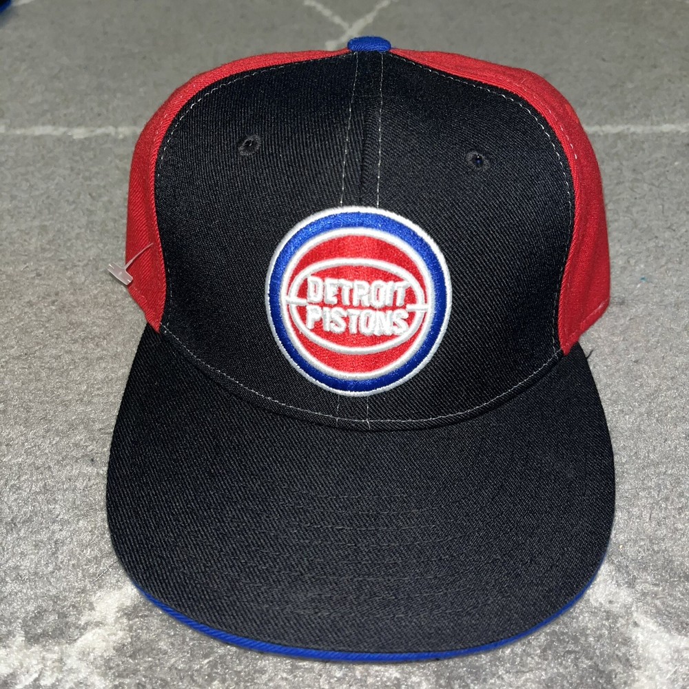 NEW Vintage Detroit Pistons Reebok Hardwood Classics Fitted Hat Cap Size 7 1/2