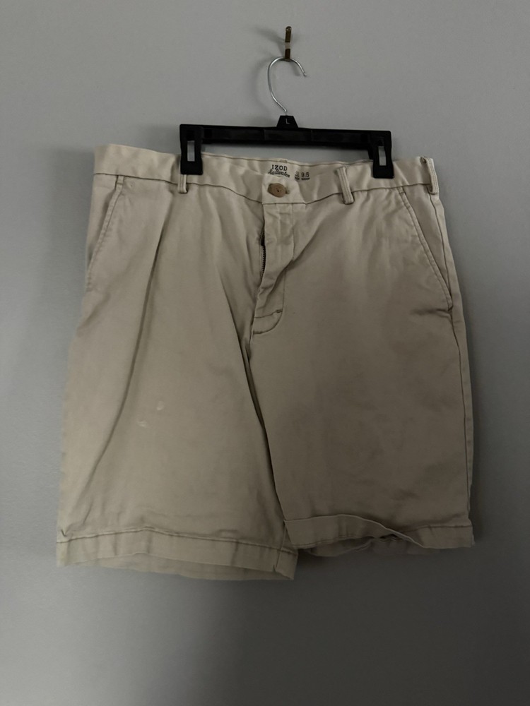 Izod Men's Saltwater Stretch Chino Shorts, Size 32, Khaki, 9.5'' Inseam