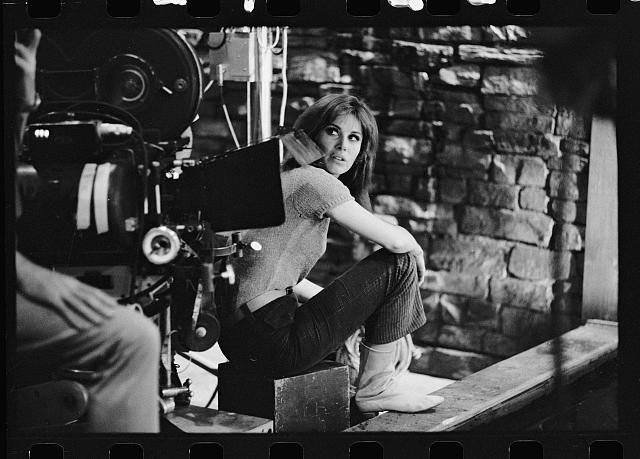 Photo:Stefanie Powers 1966 Girl from U.N.C.L.E. Film Set Cameraman