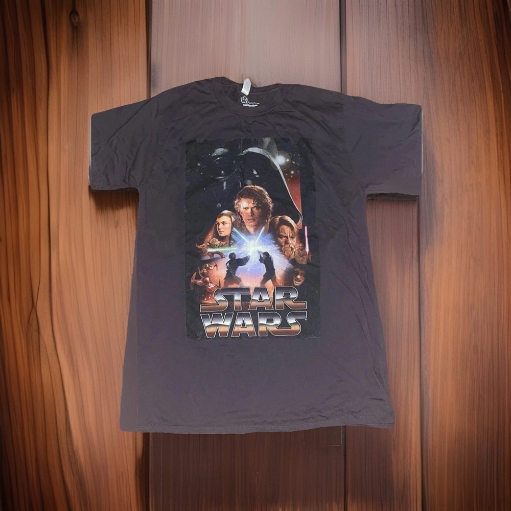 Star Wars EPISODE III Revenge Of The Sith Poster T-shirt Size M