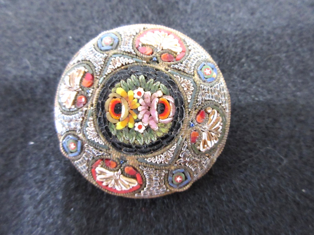 Vintage Micro-Mosaic Floral Brooch 1.5