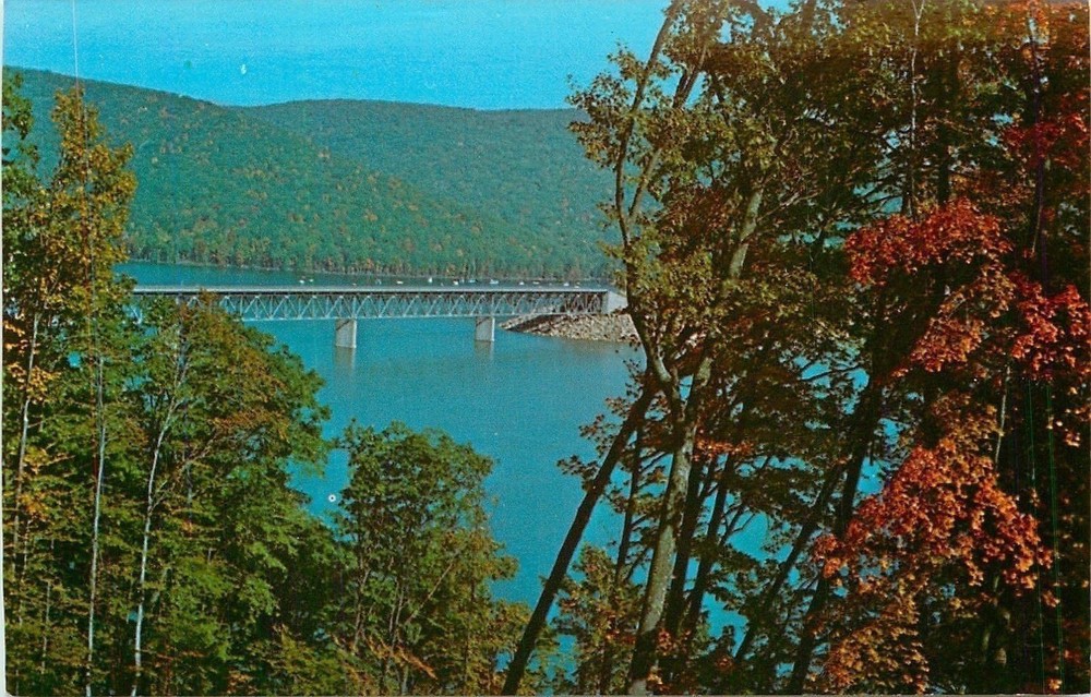 Warren Bradford Pennsylvania~Fall View Cornplanter Bridge~Wolf Run Marina~1960s