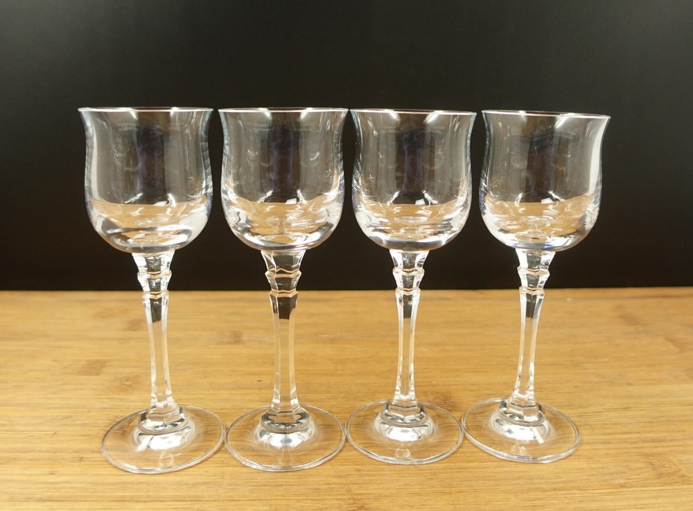4 Mikasa Crystal Kensington Optic Cordials 5.5''