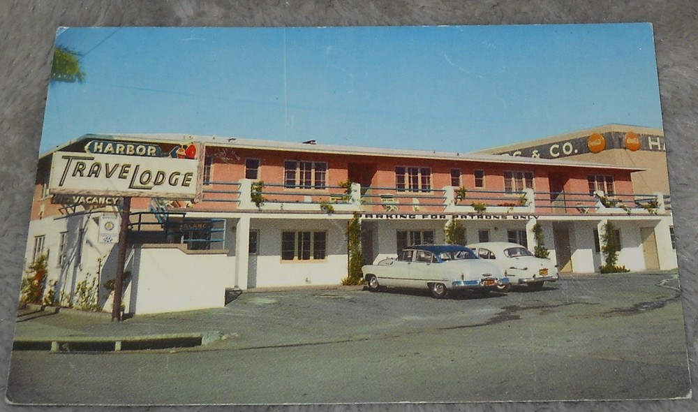 1960's Postcard Harbor Travel Lodge Motel San Diego California Vintage Cars T8