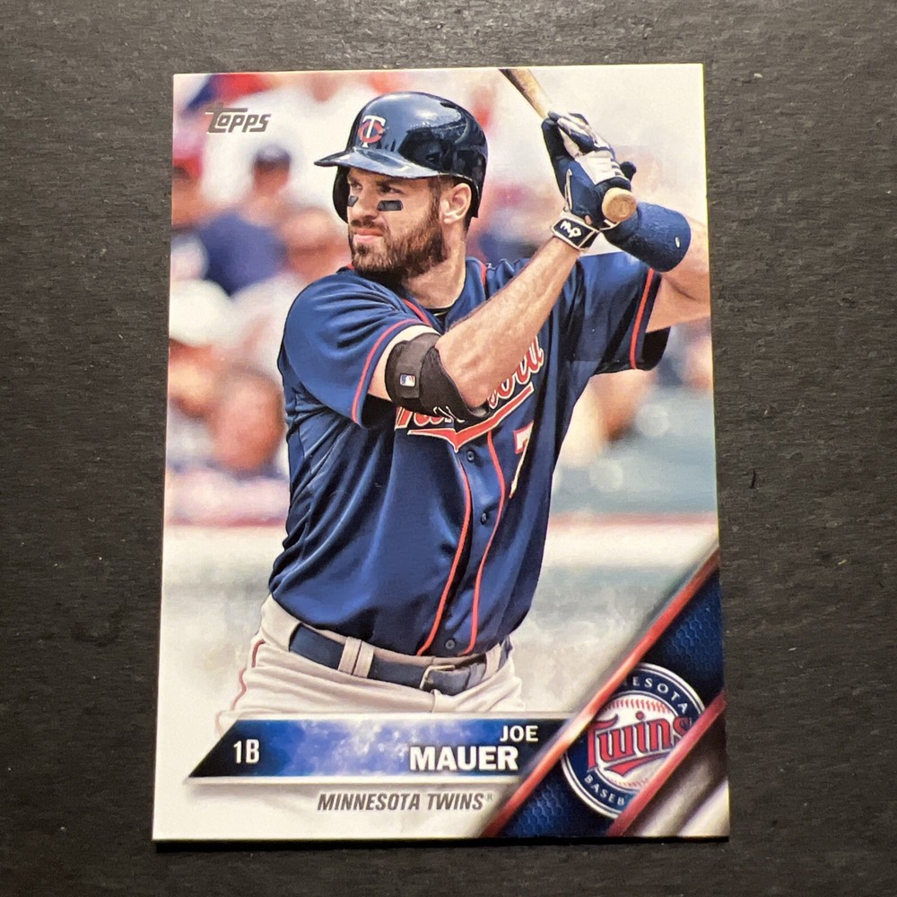 2016 Topps - Joe Mauer #286 Batting; Blue Jersey