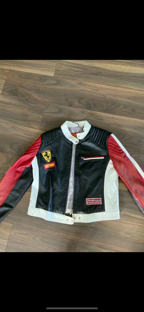 WOW!!!! Ferrari leather jacket. Lamb’s leather. Used.