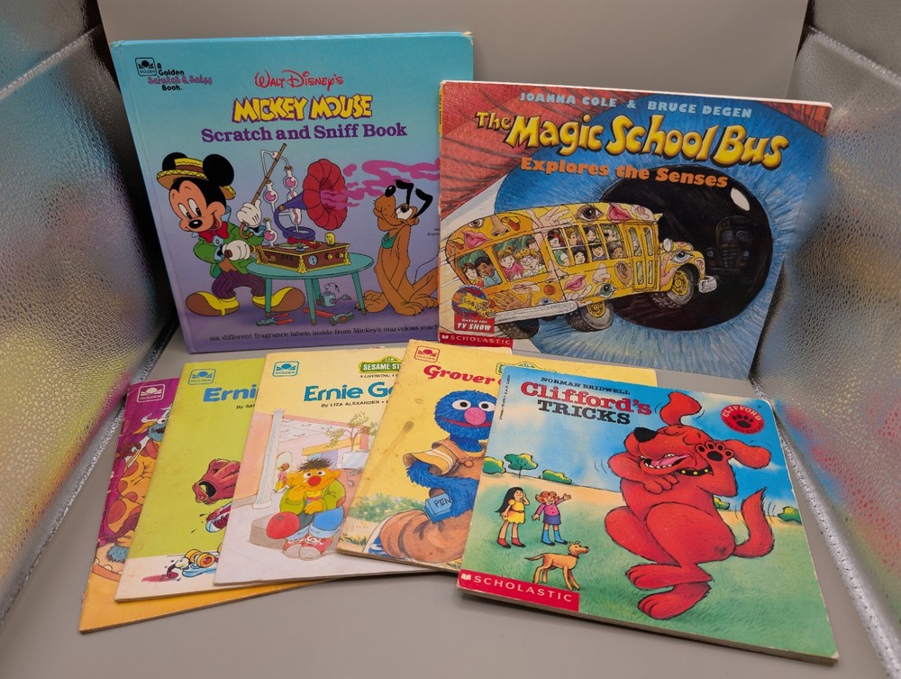 Lot 7 Kids Books 90's Sesame Street, Disney, Magic School Bus, Clifford