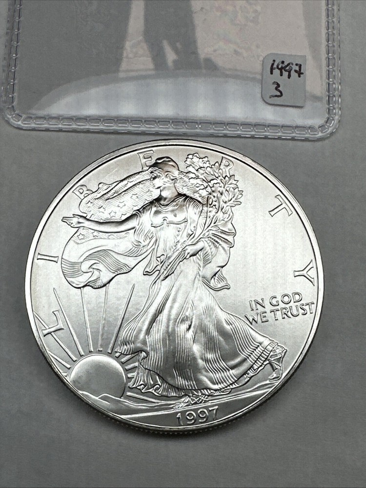 1997 Silver American Eagle. 1oz 0.999 Fine Silver. BU / Uncirculated Better Date