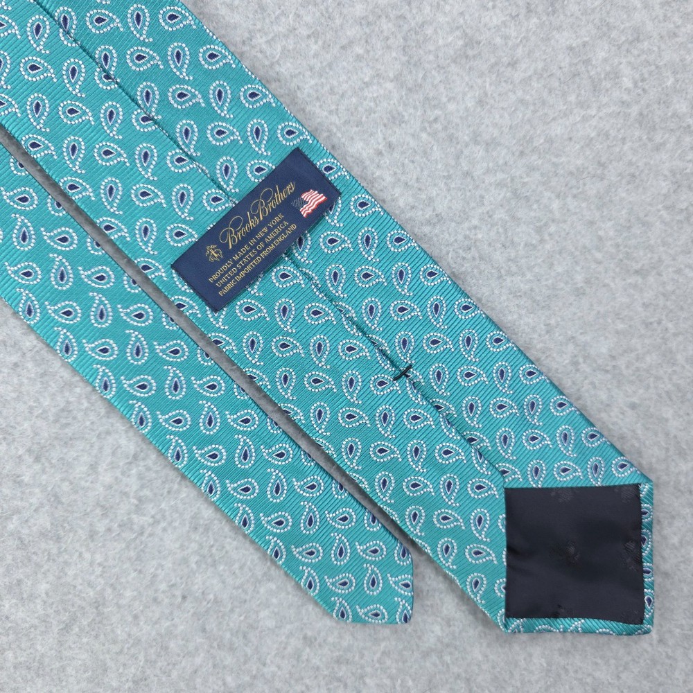 Brooks Brothers Tie Silk Paisley Made in USA Teal Turquoise Luxury Mens