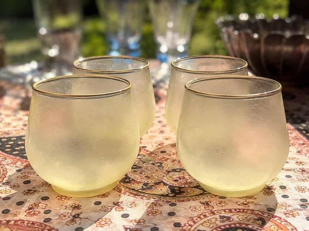 West Virginia Glass Specialty  Frosted Light Yellow Juice Glasses Set of 4 Gold