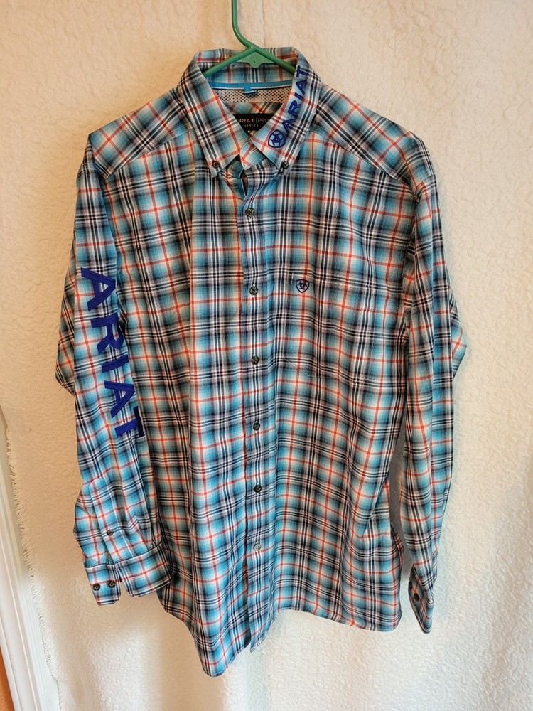Ariat Pro Series Team Logo Mens Size M  Shirt Western Rodeo Cowboy Embroidered