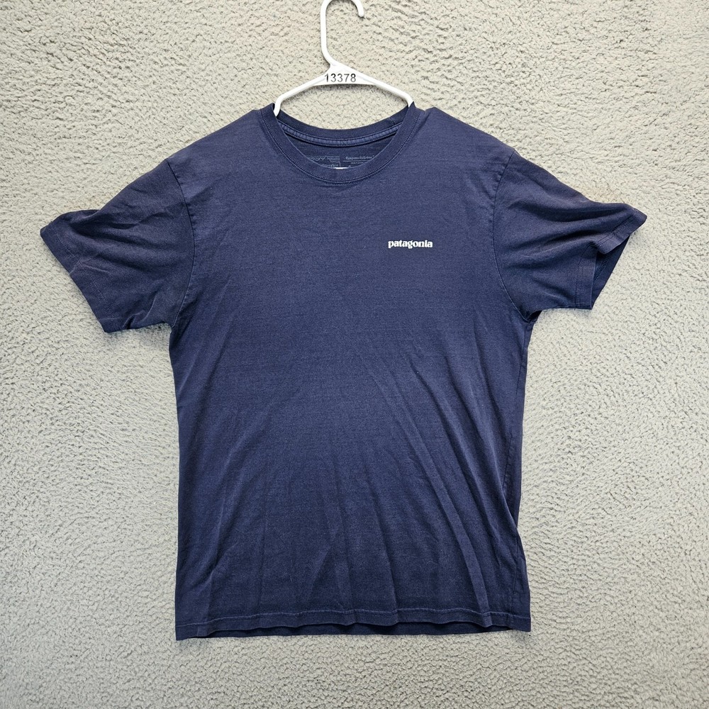 Patagonia T-Shirt Mens Size Medium Navy Blue Responsibili-tee Short Sleeve