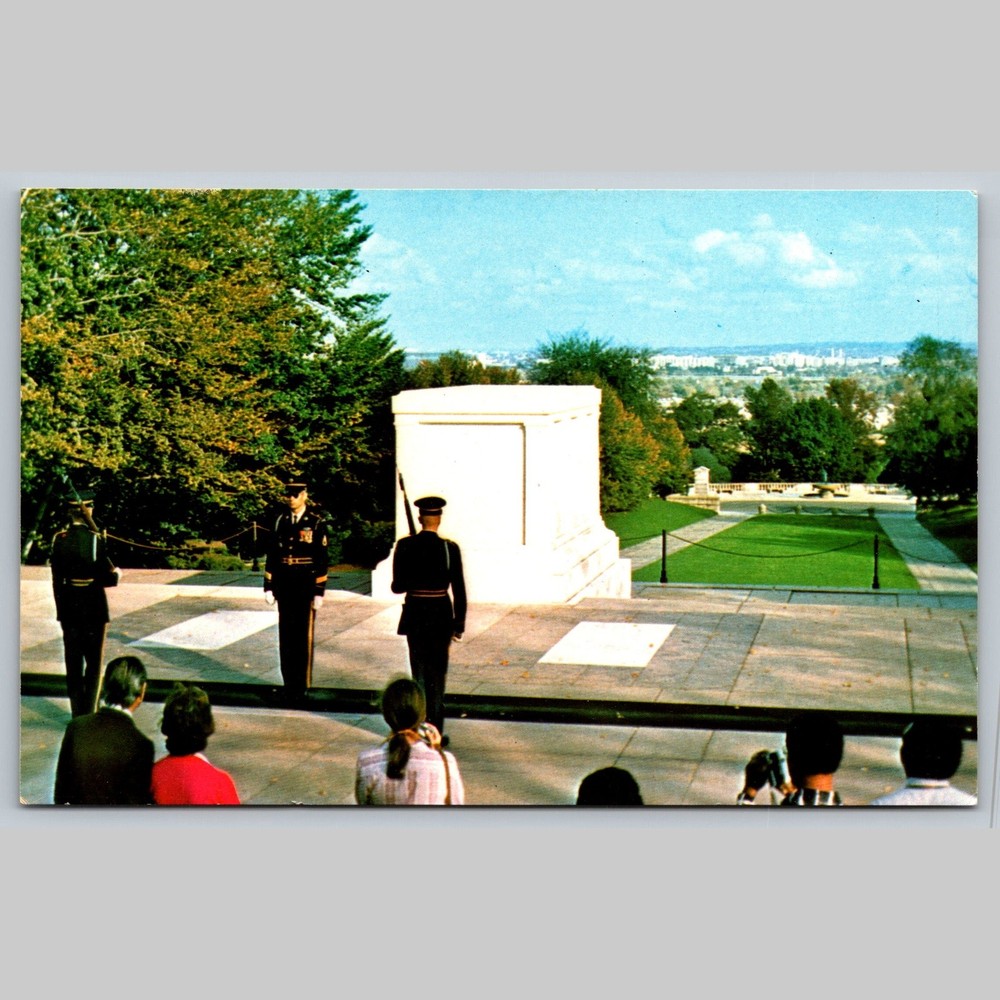 Postcard Tomb of the Unknown Soldier Arlington National Cemetery VA