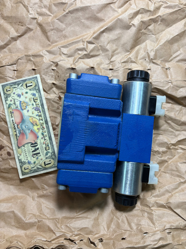 4Weh10J4X/6Eg24N9Etk4/B10 New Rexr0Th Valve R900948924