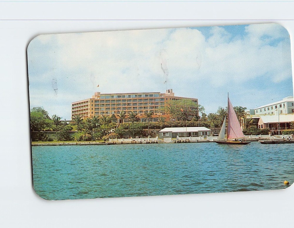 Postcard The Bermudiana Hotel Hamilton Bermuda British Overseas Territory