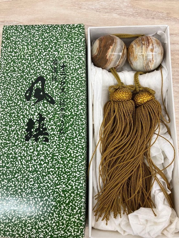 Natural Stone Hanging Scroll Wind Weights with Tassels, Paulownia Box