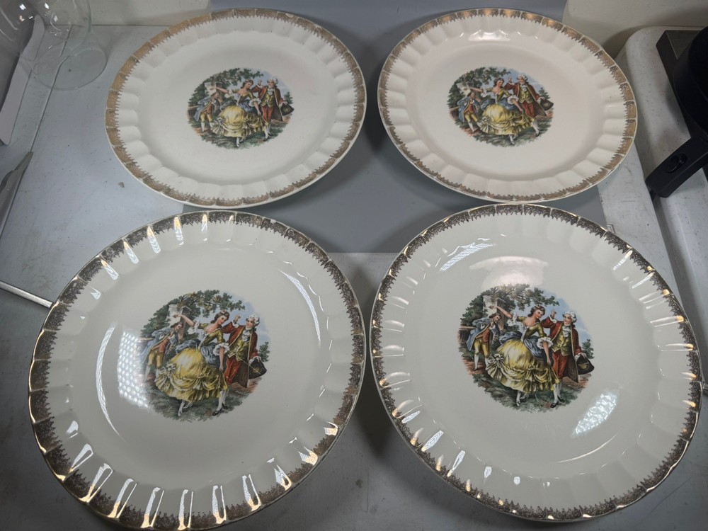 Vintage Cronin China Minerva Ohio 10” Plates Set Romantic Scene Gold Trim