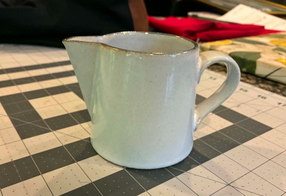 Mikasa Native Land Canyon small pitcher/ creamer Great condition - Cafeteria war
