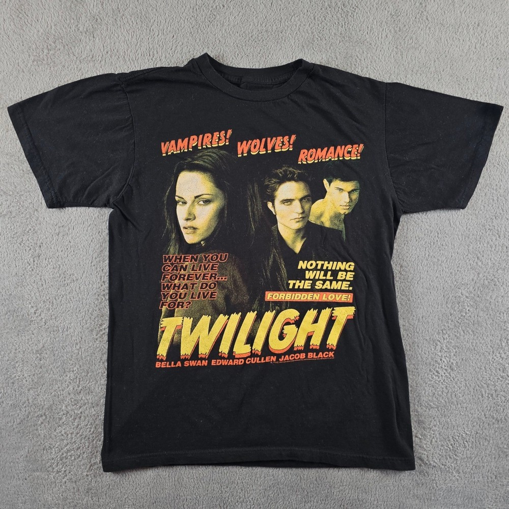 American Classics Twilight Movie Graphic T-Shirt Black Bella Edward Jacob Medium
