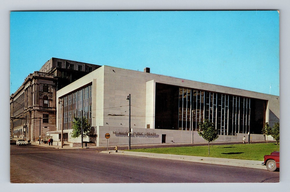 Milwaukee WI- Wisconsin Public Museum And Library Vintage Postcard