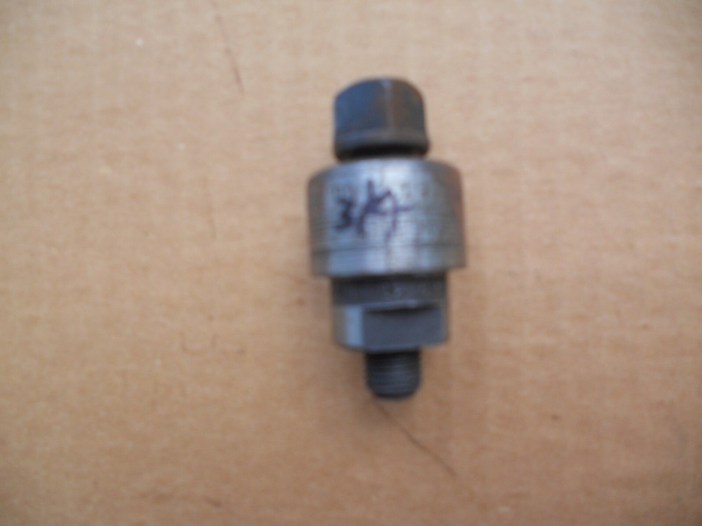 Greenlee 730     3/4''    Round Chassis Punch