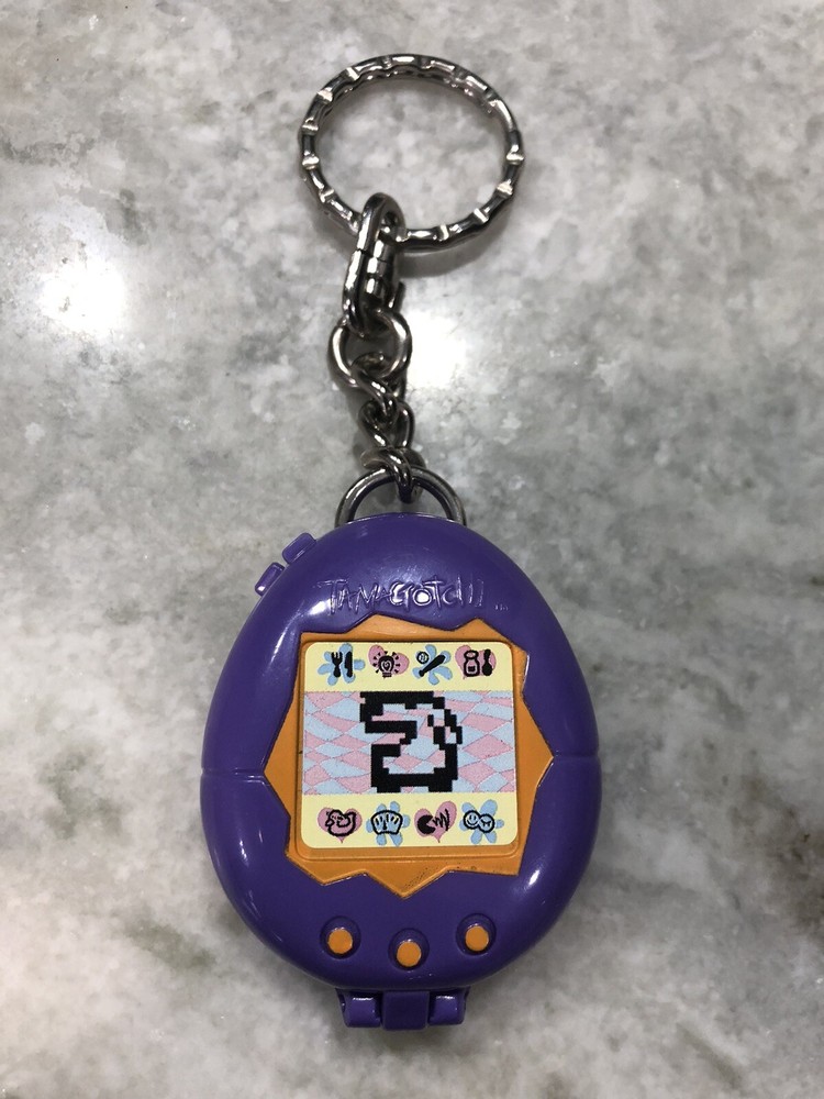 Vintage McDonald's Happy Meal Purple Tamagotchi w/ Green Dog Keychain 1997