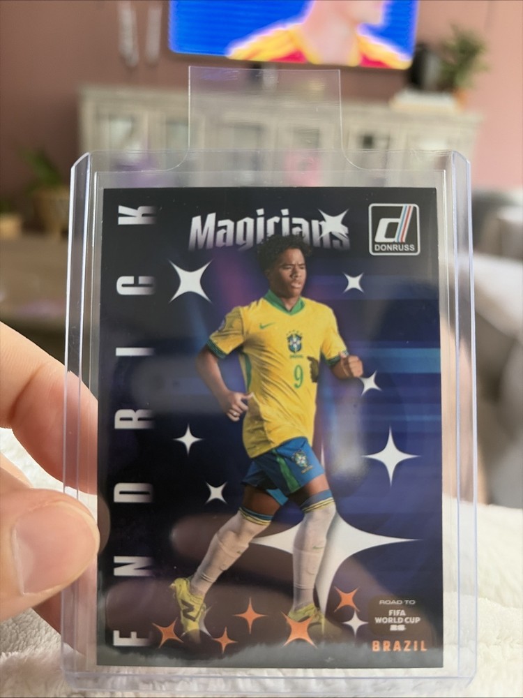 2025-26 Panini Donruss Road to Fifa World Cup - Magicians Endrick #13