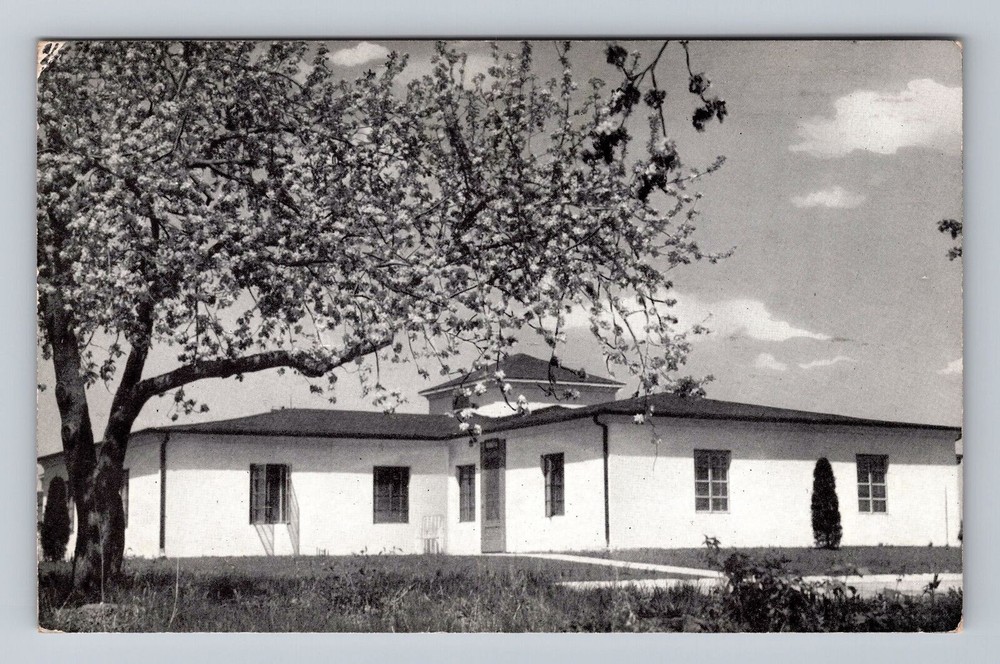 Missouri MO Lee's Summit Unity School Of Christianity Vintage Postcard