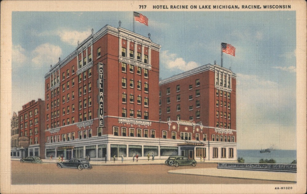 Racine, Wisconsin WI Hotel Racine Lake Michigan Original Vintage Postcard