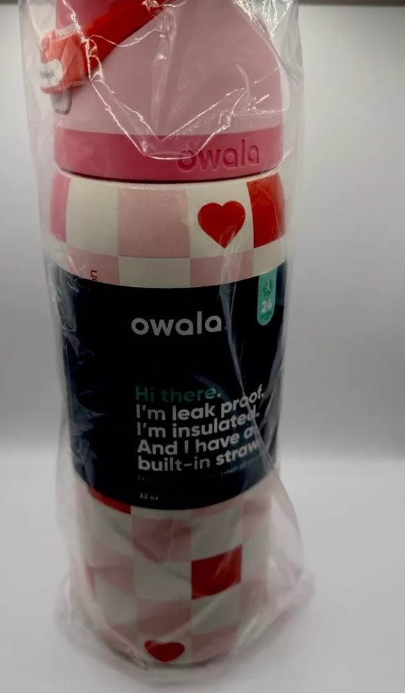Owala Freesip 32 oz Valentine's Day Water Bottle Brand New Check Me Out Design