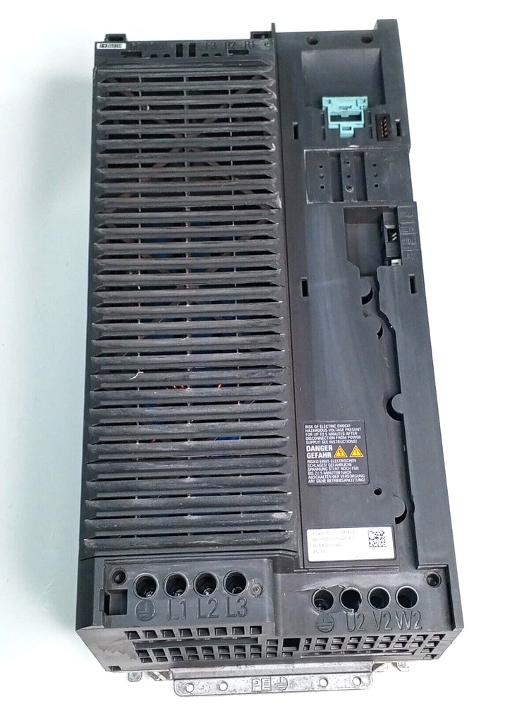 SIEMENS 6SL3210-1PE23-8AL0 SINAMICS Power Module PM240-2
