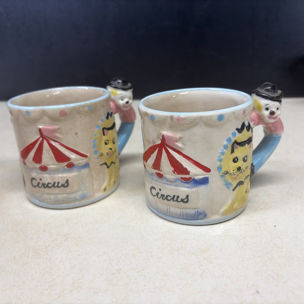 2-Vintage 1950s Ceramic Baby Cup Circus Clown Theme Novco Hand-Painted JAPAN