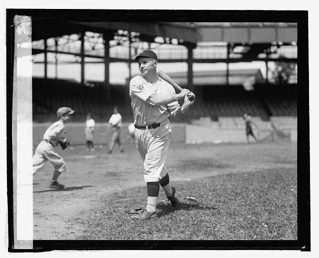 Photo:Hargrave 1924 Baseball Player Batting Practice