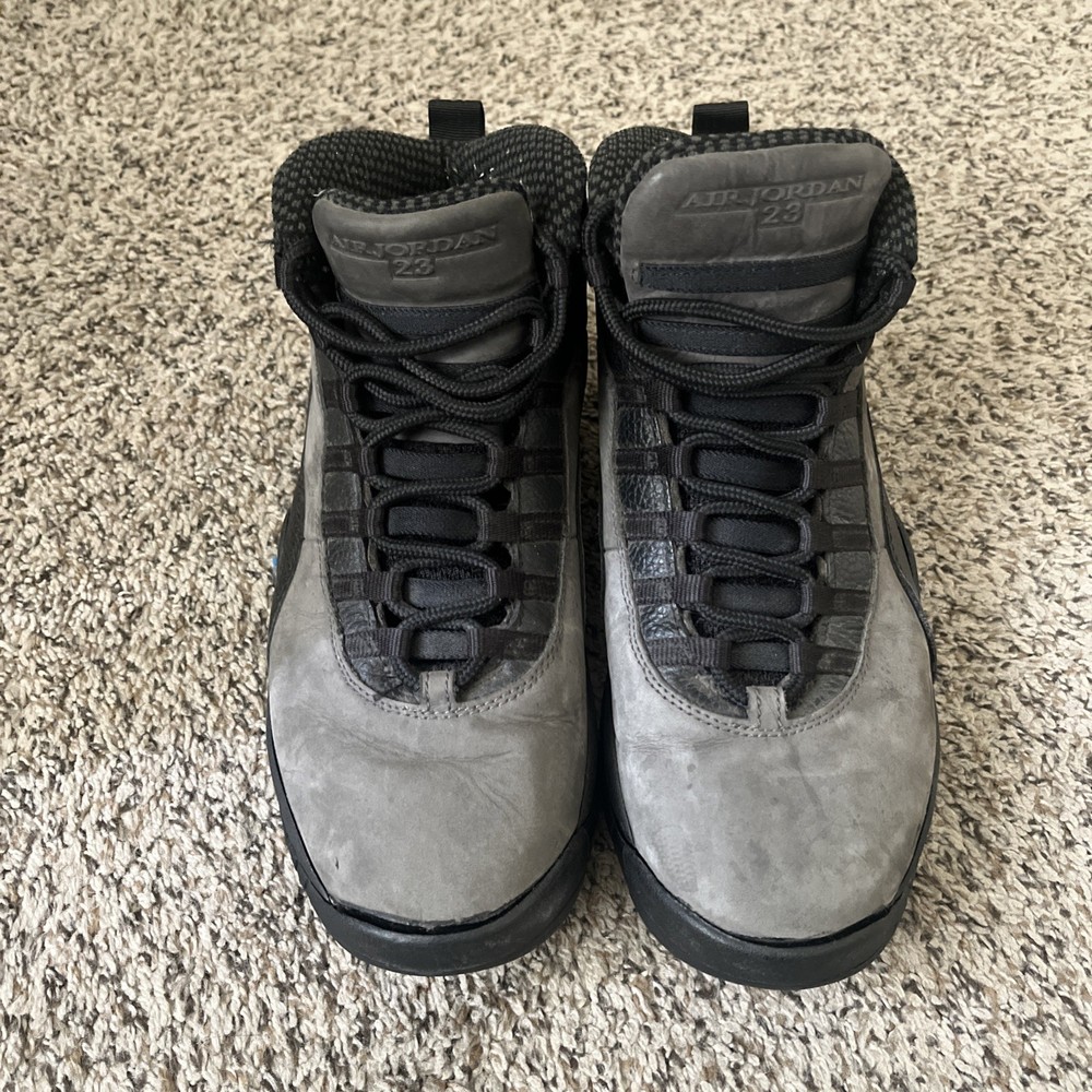 Jordan 10 Retro Shadow 2018 Size 11 (Signs of sole separation on both shoes)
