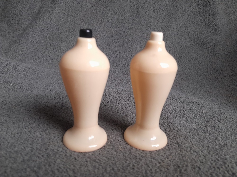 Vintage Carvanite Bakelite Push Button Mechanical Salt and Pepper Shaker Set