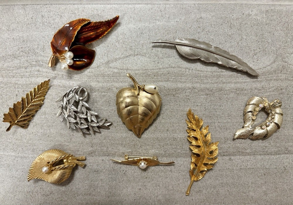Vintage Brooch Lot Leaf Feather Nature Pins Avon Perfume Pearl Gold Silver Tone
