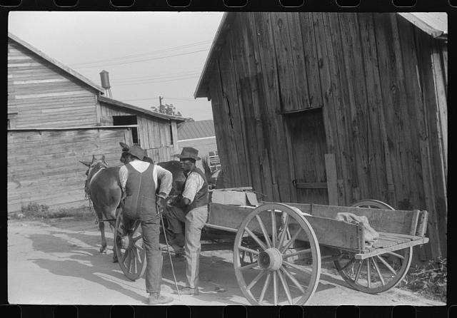 Photo:Union Point Georgia 1941 Men Horse Cart Rural Street Scene
