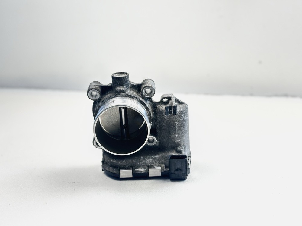 Ford  Throttle Body Assembly Fits Ecosport Focus Escape OEM DS7E-9F991-BB