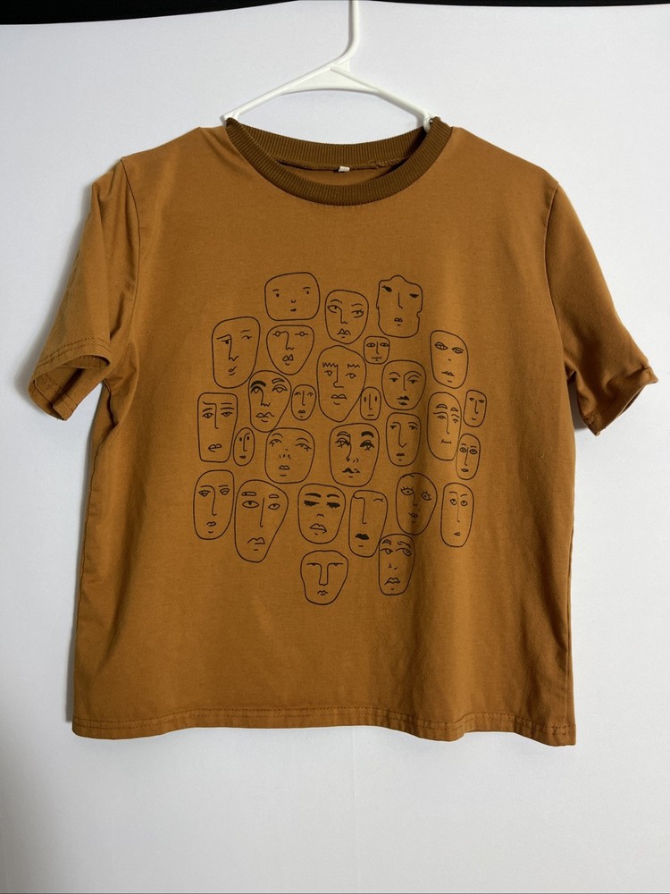 Graffiti Line Art Crop Top – Women’s Abstract Face Drawing Rust Artsy-image