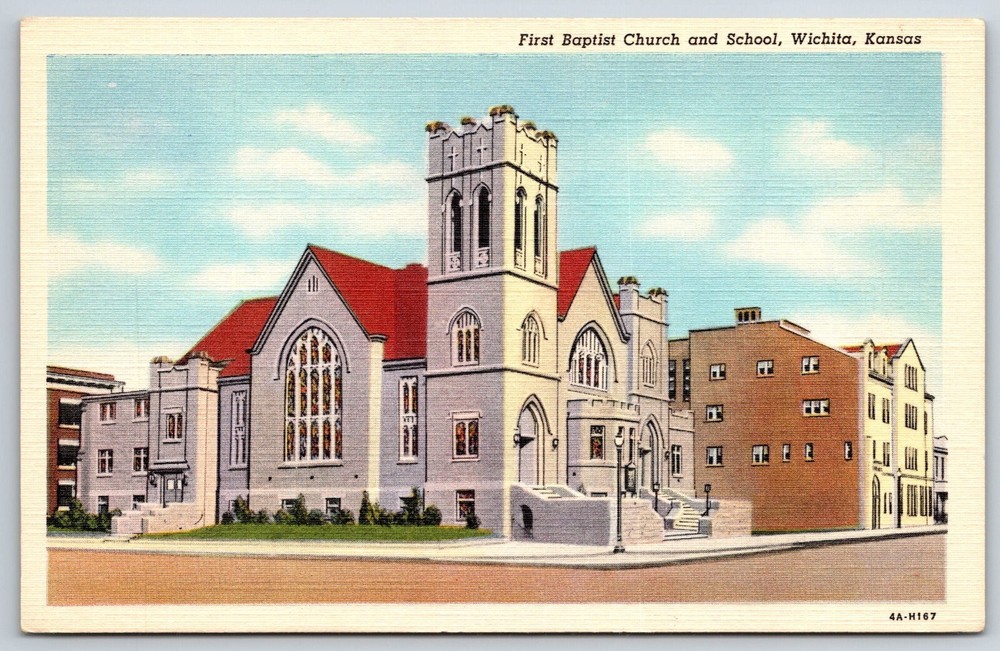Wichita Kansas~First Baptist Church & School Street View~Vintage Linen Postcard