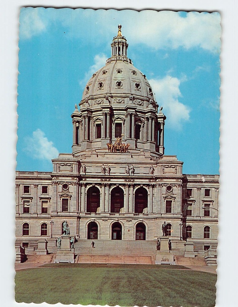 Postcard State Capitol St. Paul Minnesota USA