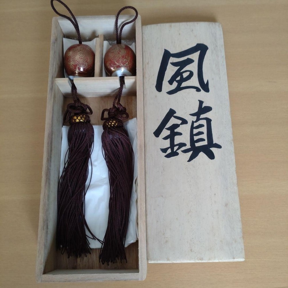 Fuchin Kutani Ware Antique Wind Chime for Hanging Scroll Protection